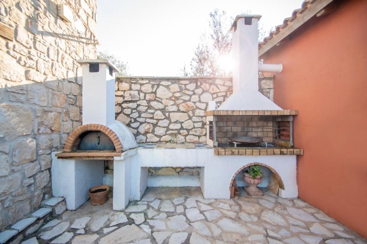 Вилла Valory'S House - The Stone House Василикос Экстерьер фото